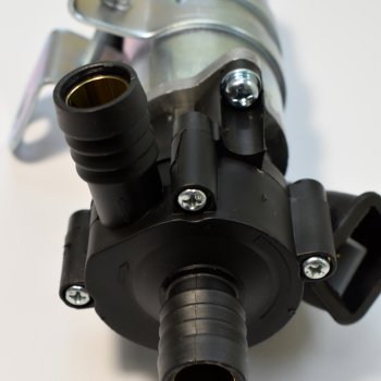 Водяной насос (помпа) Cartronic CRTR0126634 Аналог 75.3780, 16мм, 2 проводной