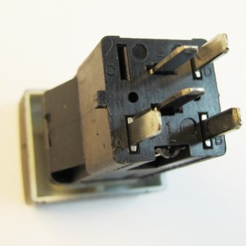 Выключатель обогрева заднего стекла Cartronic CRTR0132300 Ref.759.3710-01-04