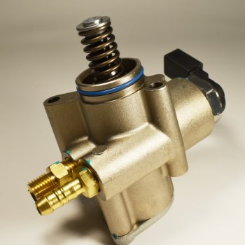 Топливный насос (ТНВД) Cartronic CRTR0132494 079127025H/ 079127025E/ 079127025AG