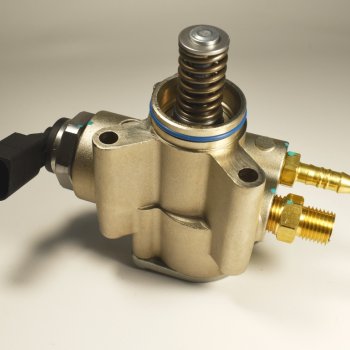 Топливный насос (ТНВД) Cartronic CRTR0132494 079127025H/ 079127025E/ 079127025AG
