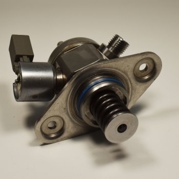 Топливный насос (ТНВД) Cartronic CRTR0132501 13517607159/ 0261520150/ 0261520149