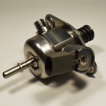 Топливный насос (ТНВД) Cartronic CRTR0132501 13517607159/ 0261520150/ 0261520149