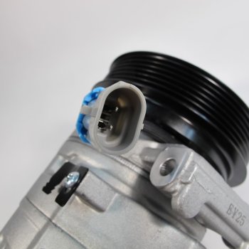 Компрессор кондиционера Cartronic CRTR0126823 Ref.13271258