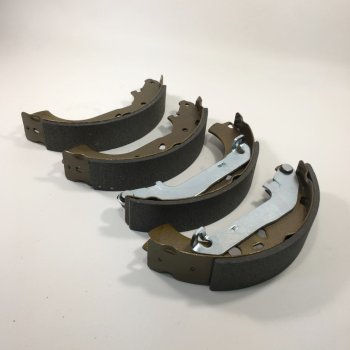 Колодки торм. задние Cartronic CRTR0131698 Аналог 1385735/ 1347420