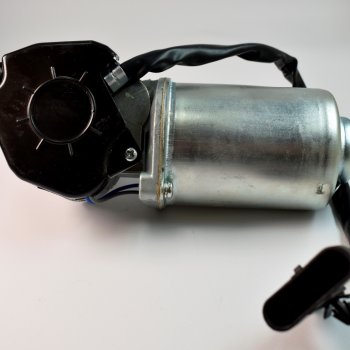 Моторедуктор стеклоочистителя Cartronic CRTR0101582 вал 10мм, колодка AMP 18.5215090-10 Ref.