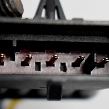 Моторедуктор стеклоочистителя Cartronic CRTR0101582 вал 10мм, колодка AMP 18.5215090-10 Ref.