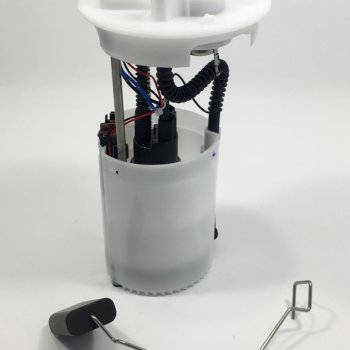Модуль погружного электробензонасоса Cartronic CRTR0109595 T11-1106610DA Ref.