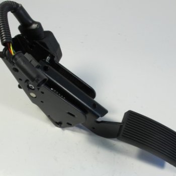 Педаль акселератора Cartronic CRTR0121652 Ref.61000N0-61SR-34