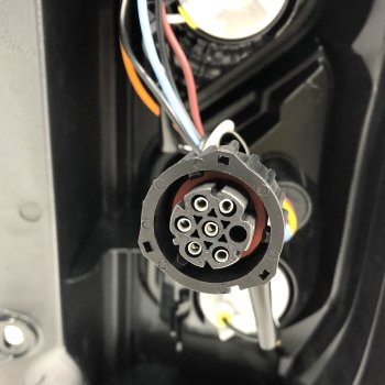Фонарь задний Cartronic CRTR0135774 левый Ref.A31R23.3716009/ 112.14.31.3716-01/ 1121431371601