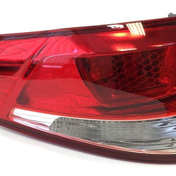 Фонарь задний Cartronic CRTR0135916 внешний левый Ref.924014X500