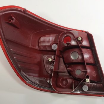 Фонарь задний Cartronic CRTR0134780 Ref.265505PA0B правая
