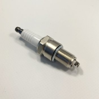 Свеча зажигания Cartronic WR6DC+ CRTR0134856 комплект 4шт Ref.0242240592/ BPR6ES